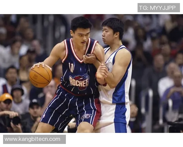 姚明球衣背后故事揭秘:传奇巨星的荣耀与坚持之路