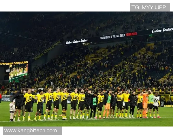 德甲激战：多特蒙德逆转曼城引发争议判罚全场沸腾